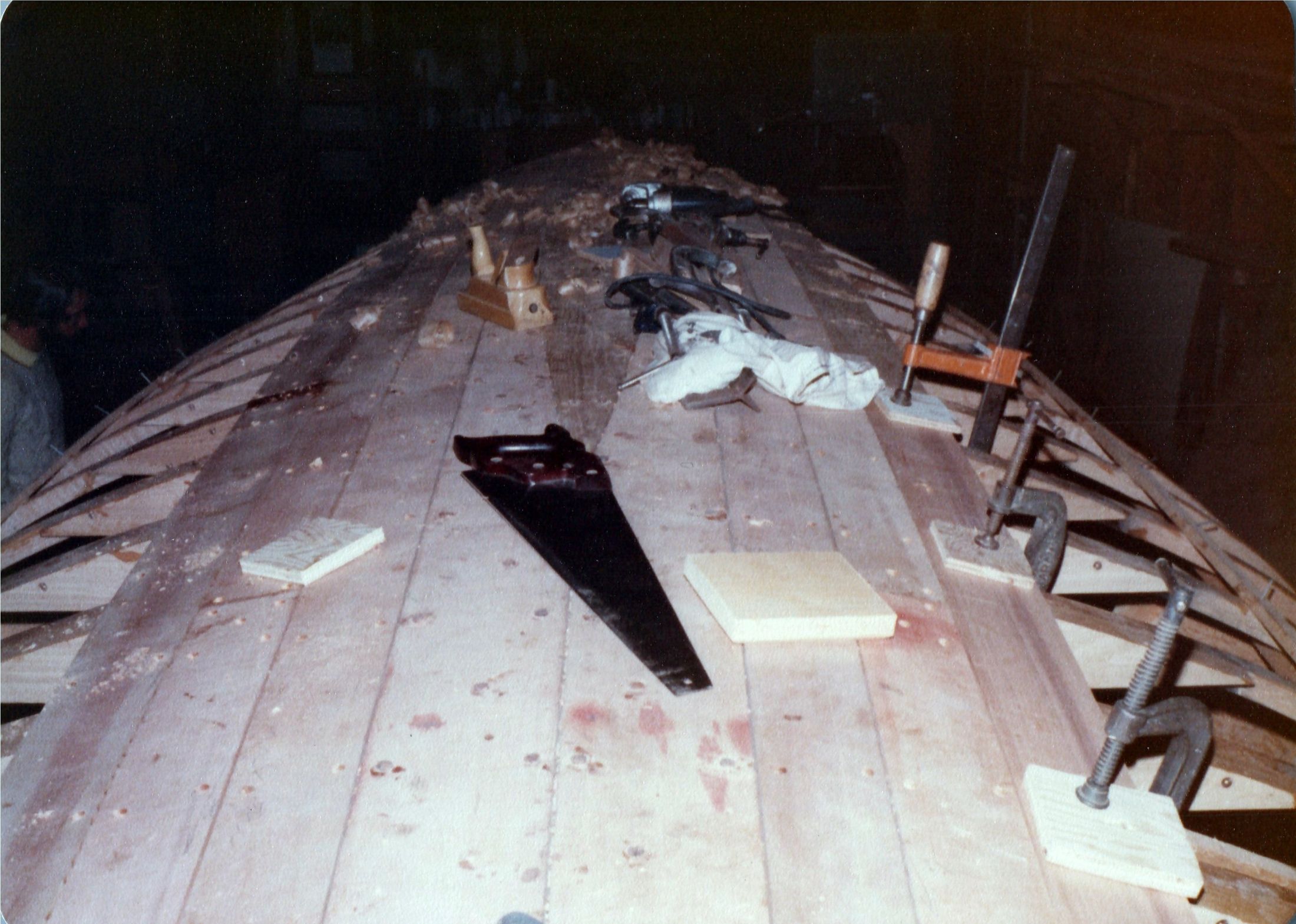 Planks and clamps at the after end of the hull